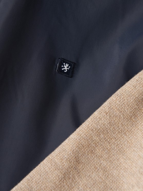 Two-tone combined coat