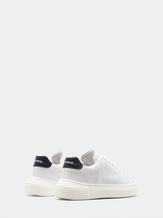 Lion sports shoes