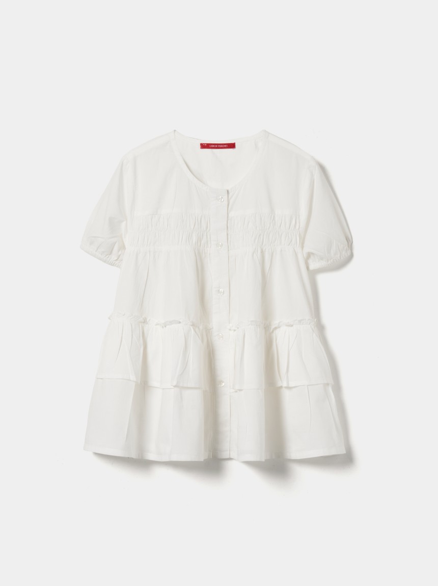 Blouse with ruffles