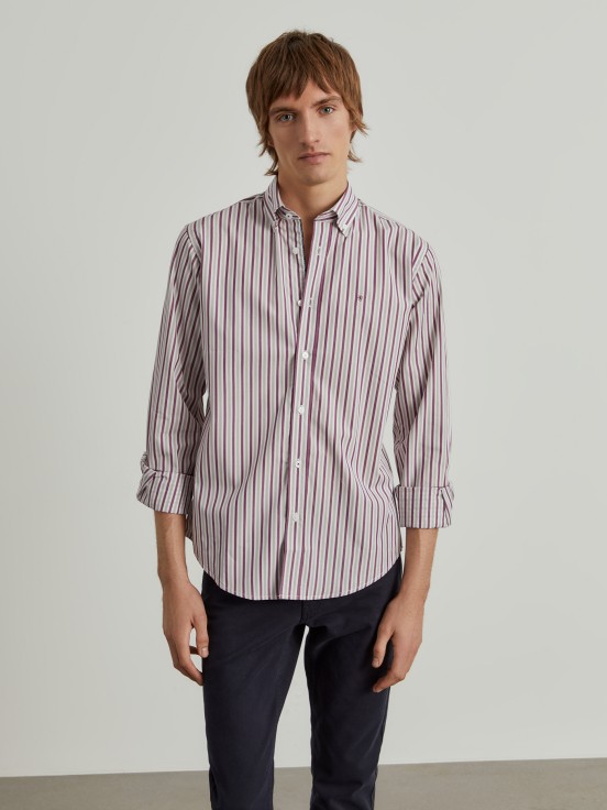 Camisa regular fit s riscas