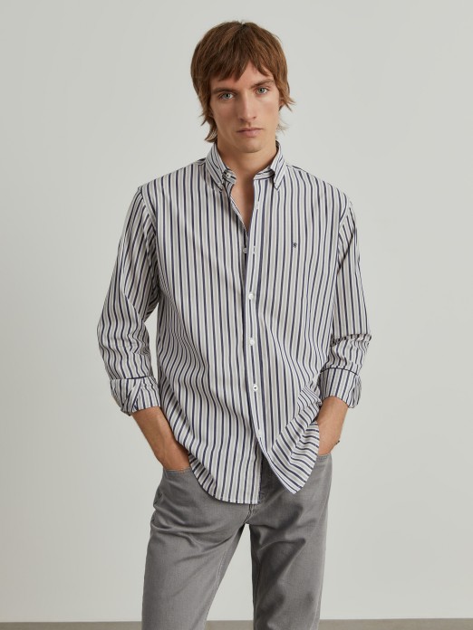 Camisa regular fit s riscas