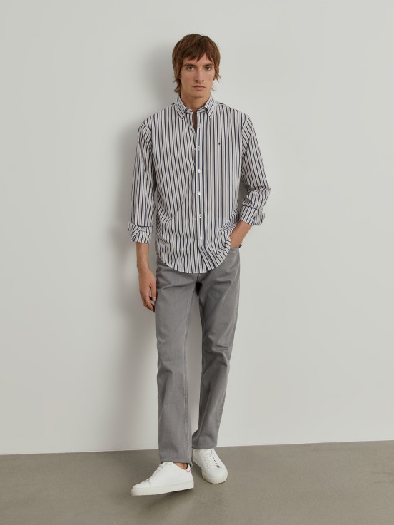 Regular fit striped shirt