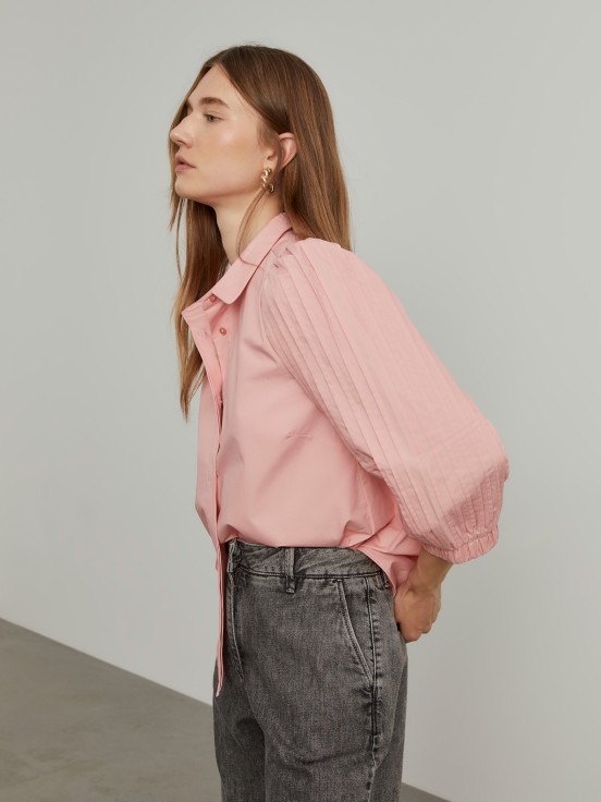 Flared sleeve shirt