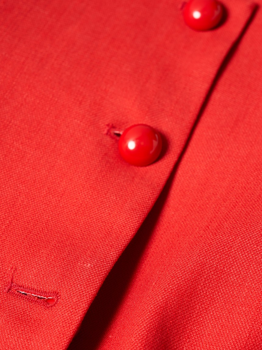 Short coat with pockets
