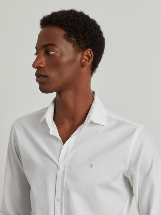 Slim fit shirt