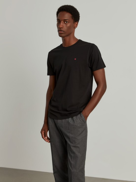 Basic cotton t-shirt