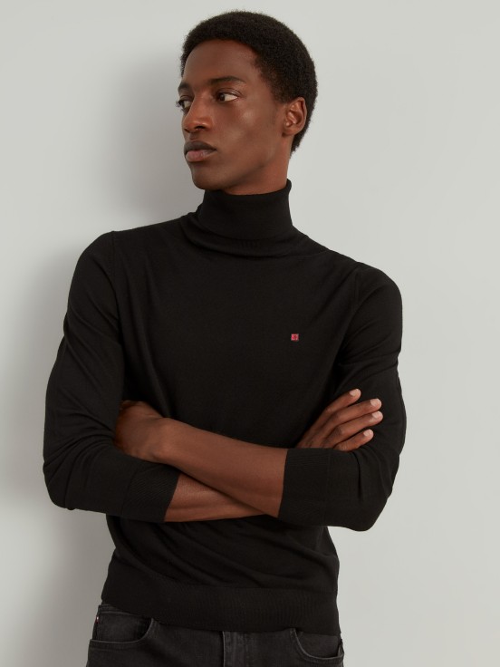 Merino wool turtleneck sweater