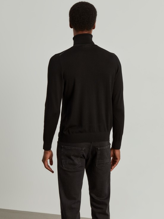 Merino wool turtleneck sweater