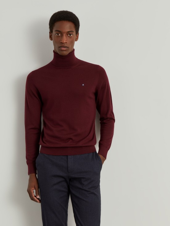 Merino wool turtleneck sweater