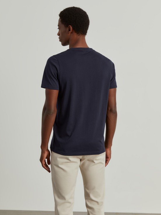 Basic cotton t-shirt