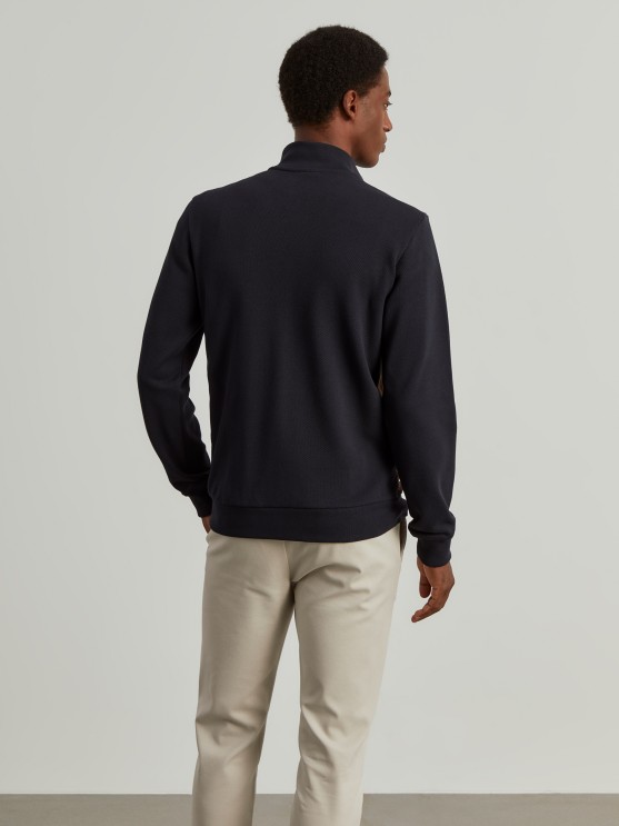 Two-tone knitted coat