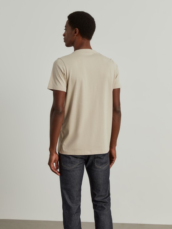 Basic cotton t-shirt