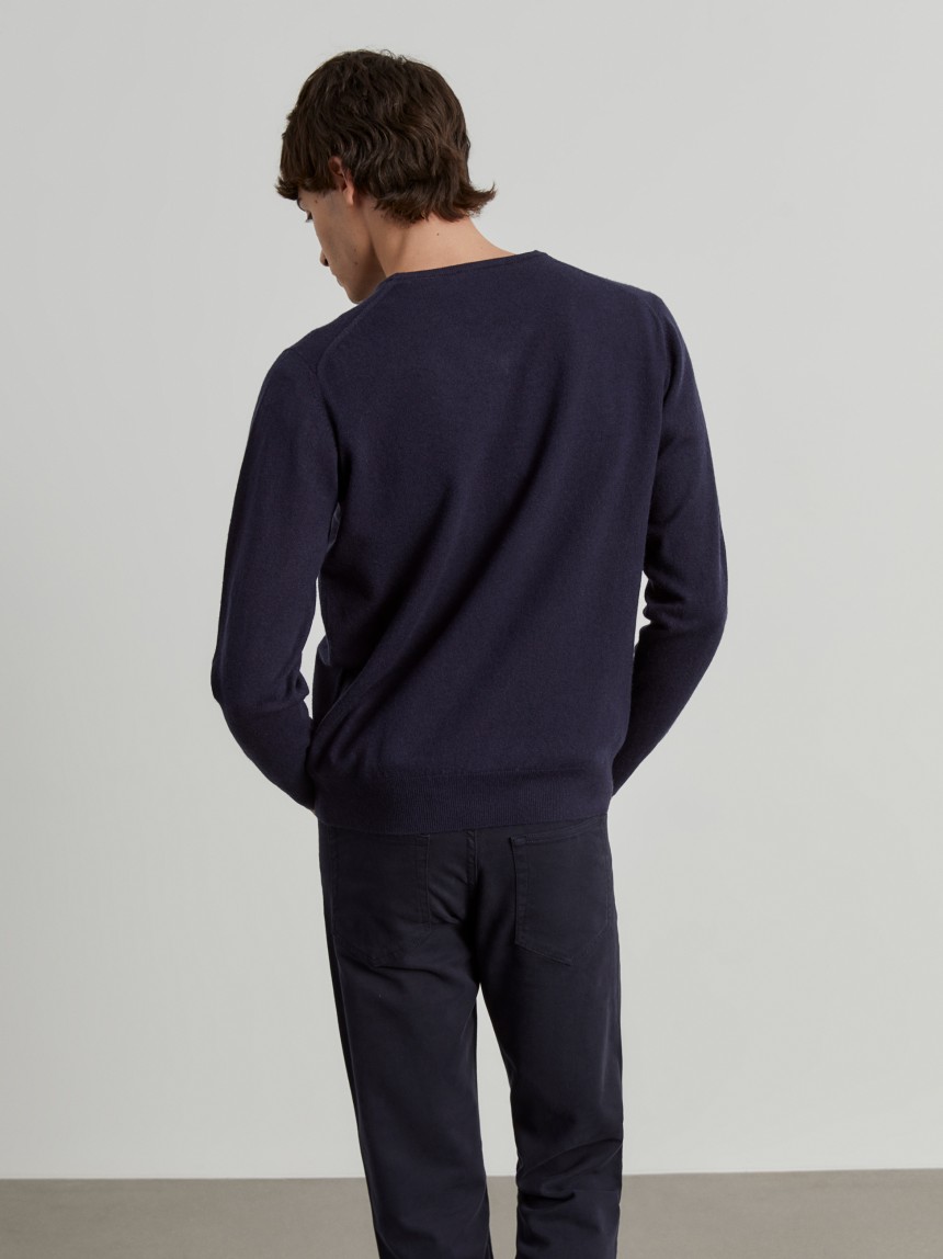 Pullover de l� decote em V