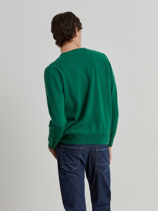 Wool pullover