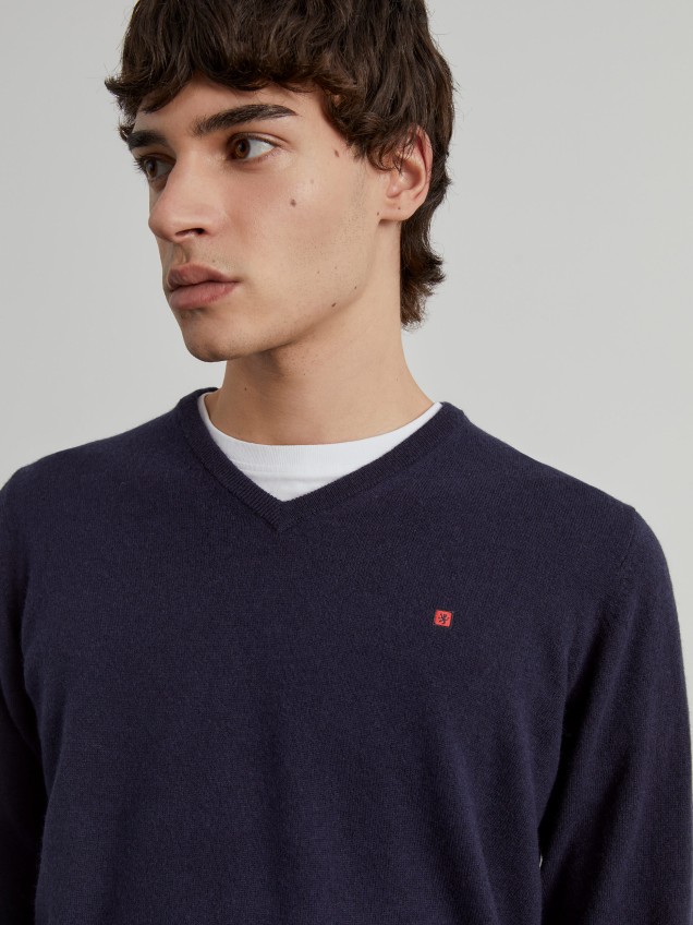 Pullover de lã decote em V