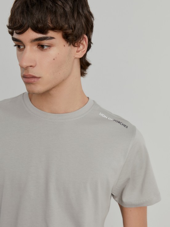 Basic cotton t-shirt