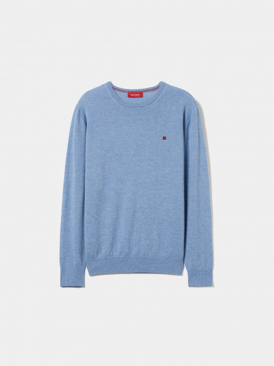 Wool pullover