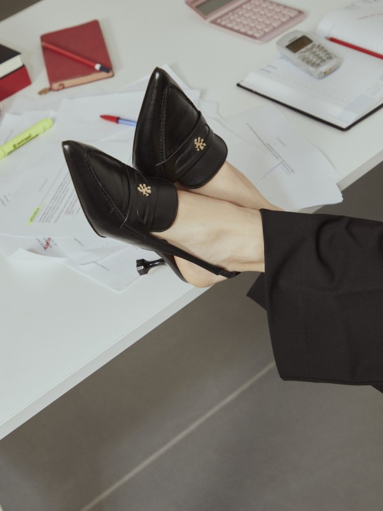 Zapatos de tacn gatito