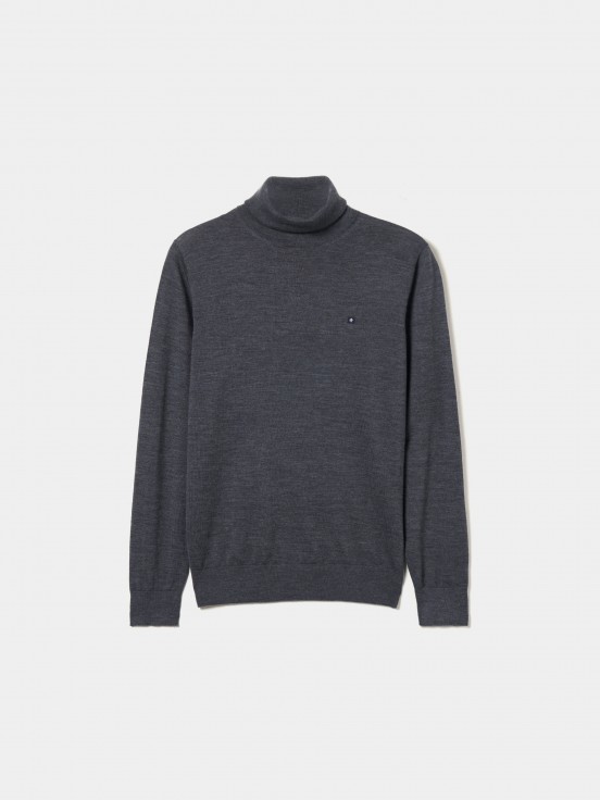 Merino wool turtleneck sweater