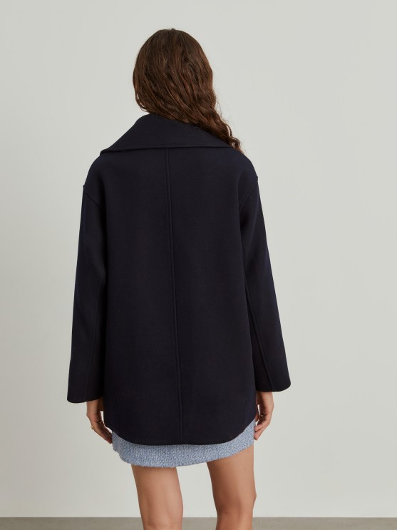 Double-breasted overcoat