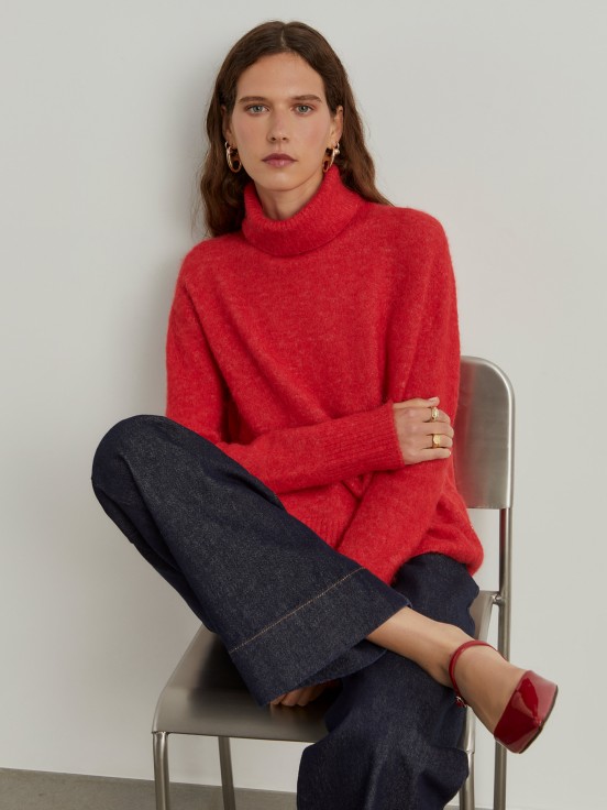 Turtleneck sweater with alpaca wool