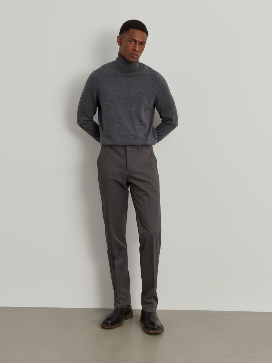 Regular fit chino pants