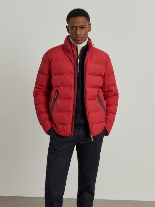 Water-repellent quilted jacket