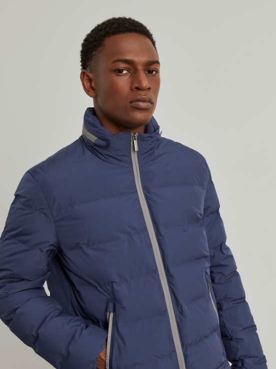 Water-repellent quilted jacket