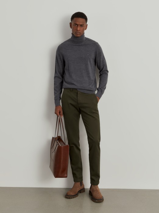 Slim fit chino pants