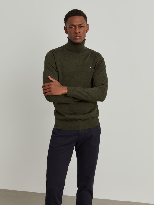 Merino wool turtleneck sweater