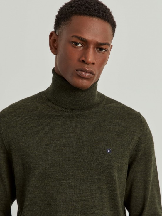 Merino wool turtleneck sweater