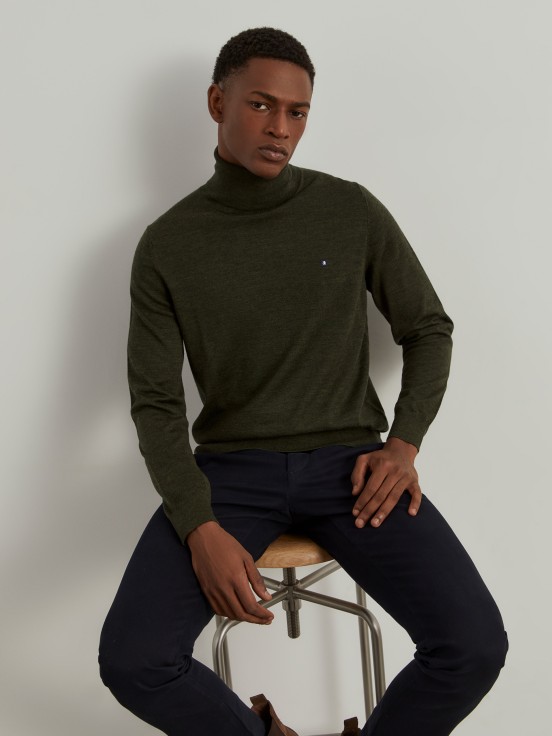 Merino wool turtleneck sweater