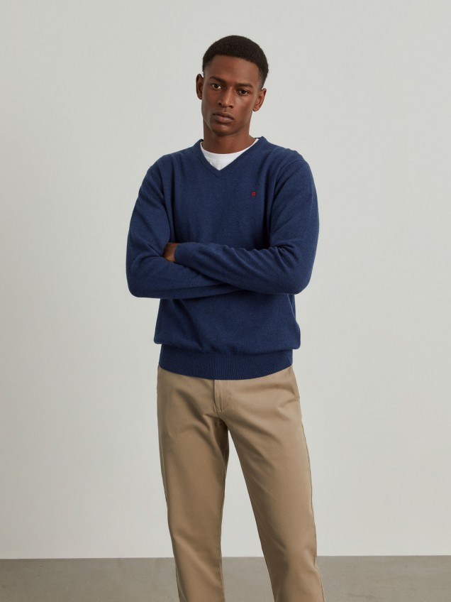 Pullover de lã decote em V