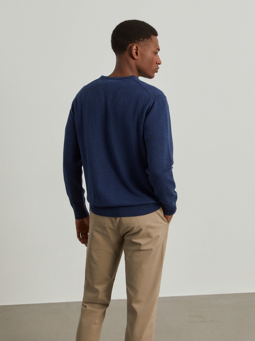 Pullover de l� decote em V