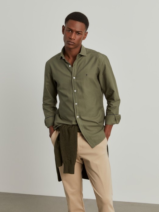 Slim fit shirt