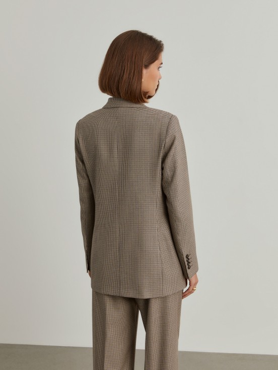 Double-breasted houndstooth blazer