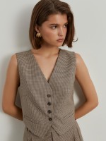 Short houndstooth vest