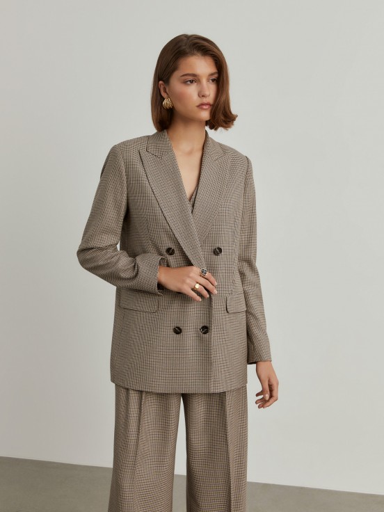 Double-breasted houndstooth blazer