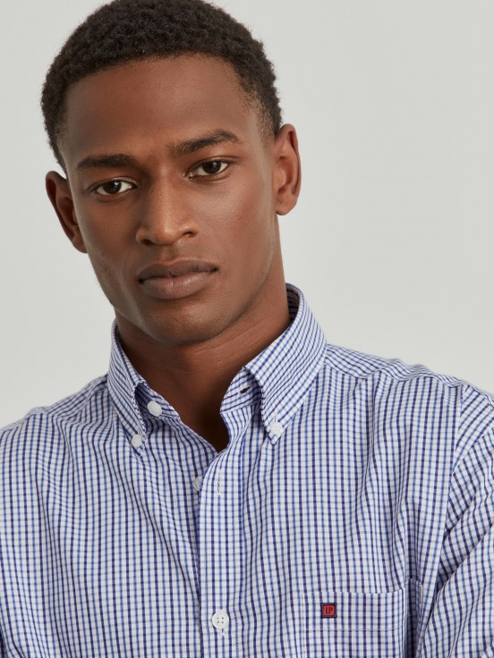 Man's regular fit cotton shirt with striped pattern