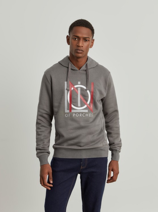 Sweater com capuz