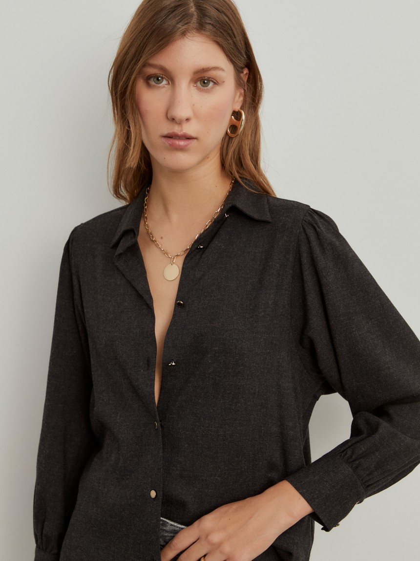 Camisa oversize assim�trica