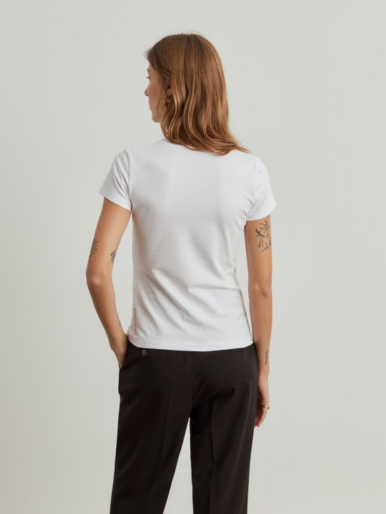 Basic cotton t-shirt