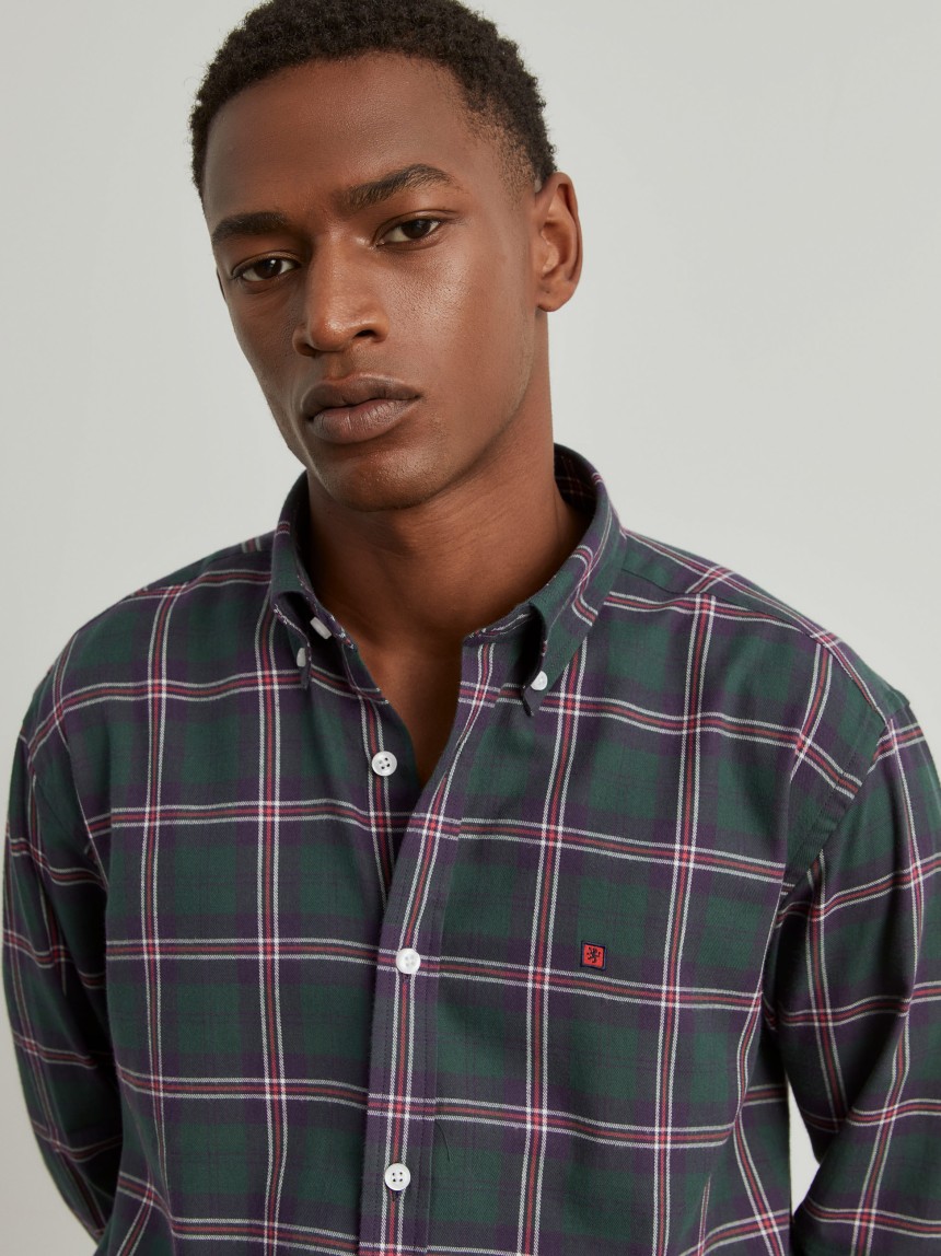 Camisa