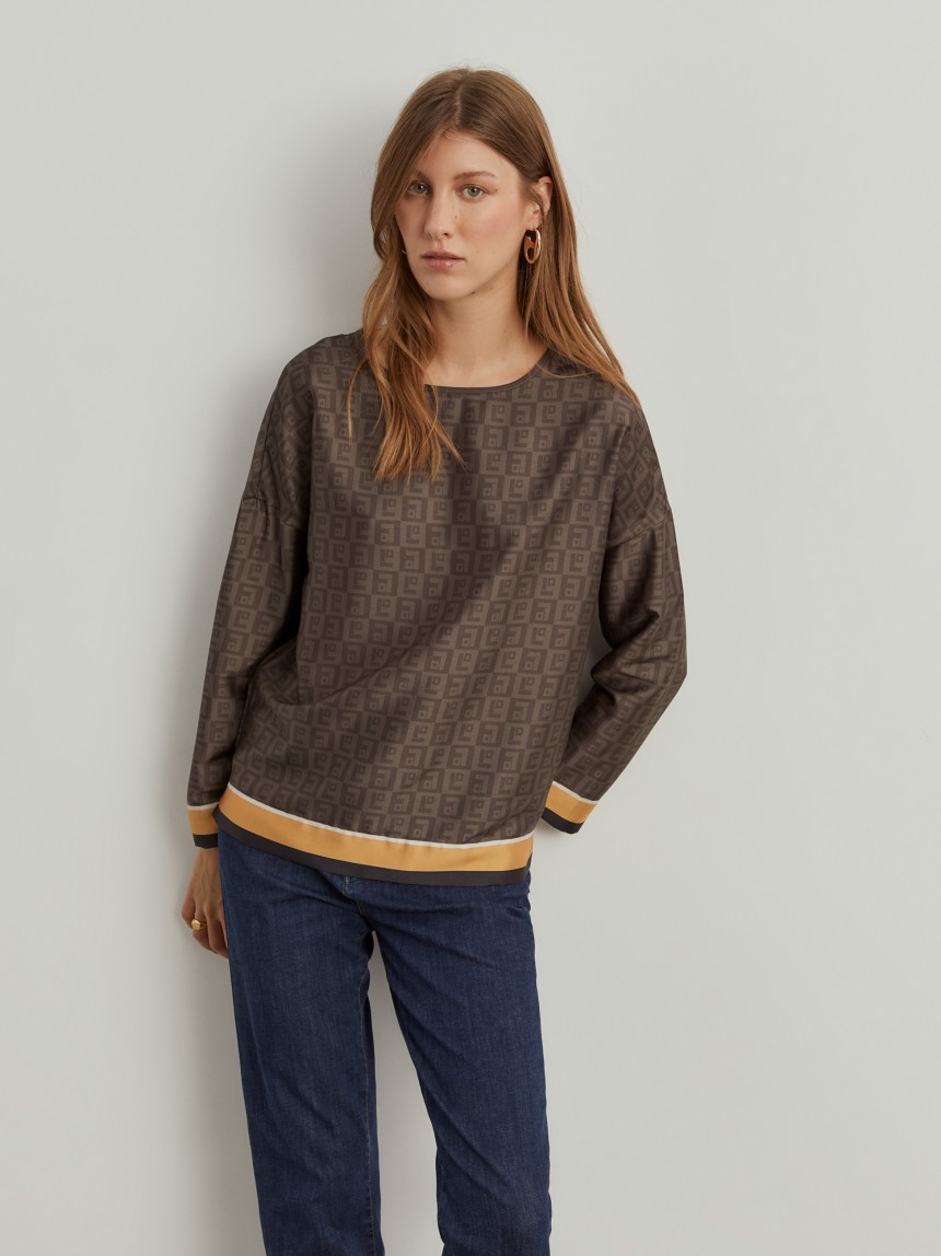 Blusa