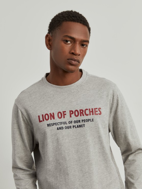 Sweater with print
