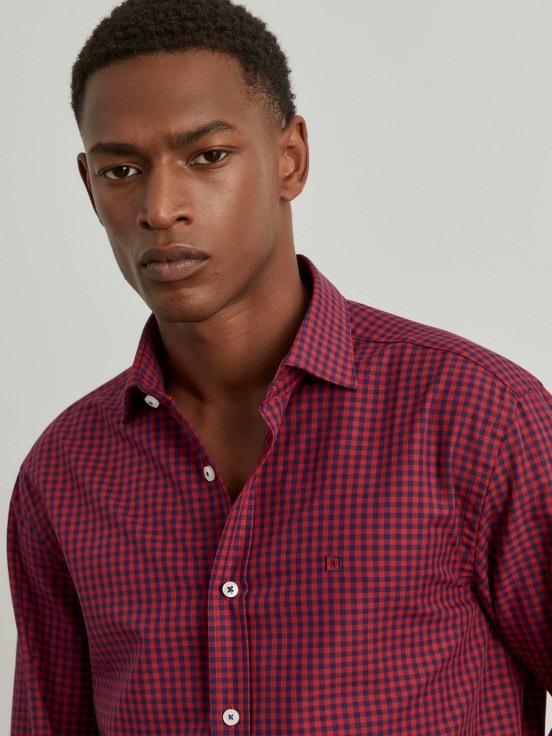 Slim fit checkered shirt