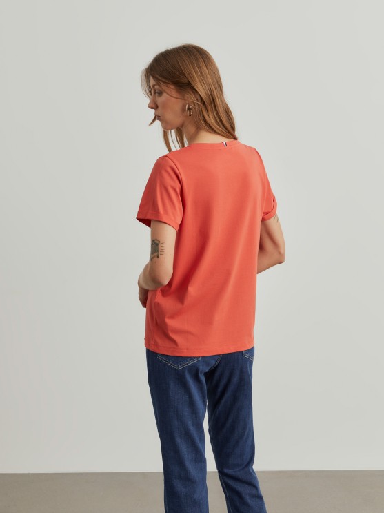 Basic T-shirt