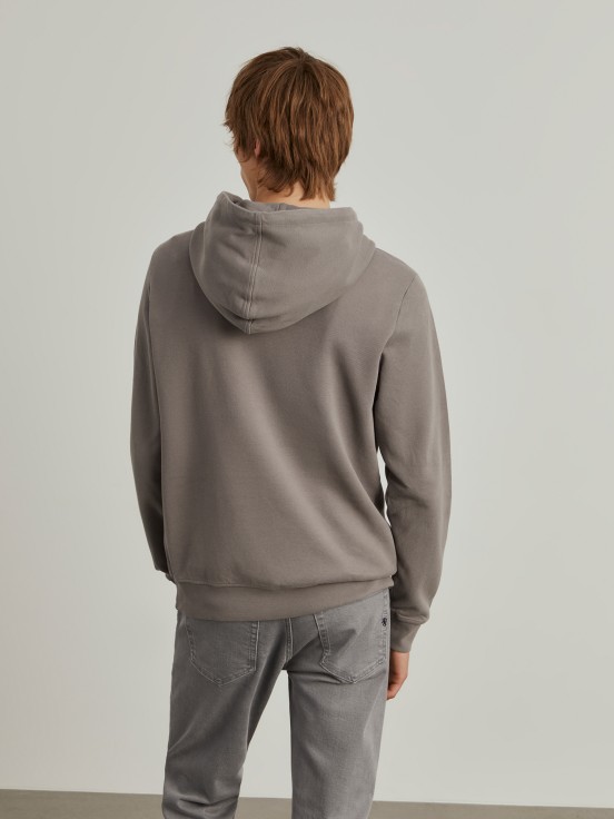 Sudadera con capucha