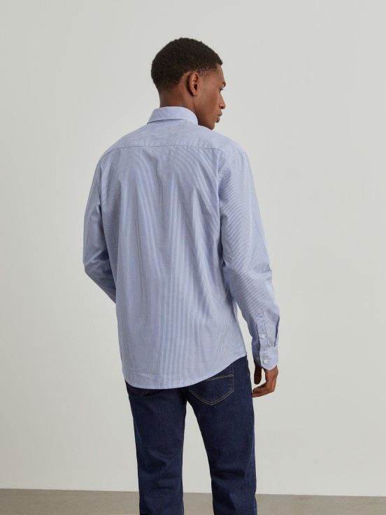 Slim fit striped shirt