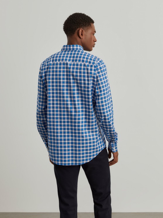 Camisa slim fit quadrados